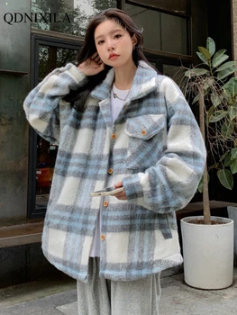 Есенните модни свободни палто от вълна и смеси с дълъг ръкав, корейската ежедневни реколта вълнена риза, отгоре яке, нови плюшени палто в клетка за жени